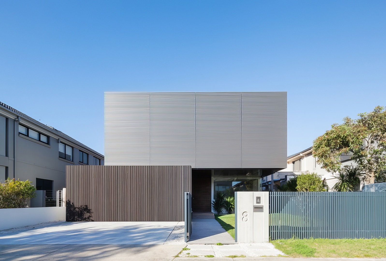 http://Maxim-Continuous-Louvres-09.jpg