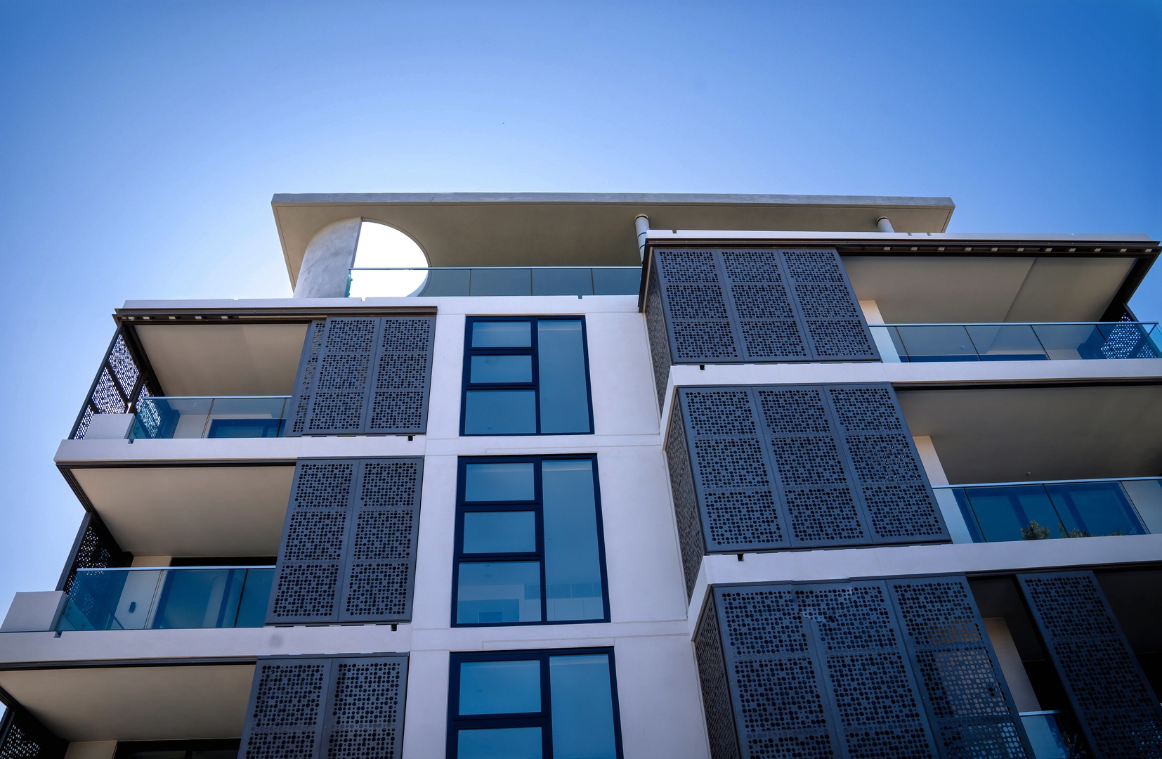 http://Perforated-Aluminium-Screens-02.jpg